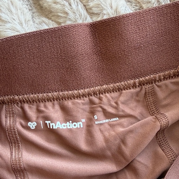Aritzia Mauve Brown Athletic Skirt - Picture 2 of 2